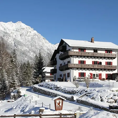 Bayern - & Wellness شقة *